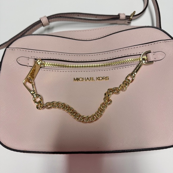 Michael Kors Jet Set Powder Blush Leather Chain Bag - Picture 2 of 6